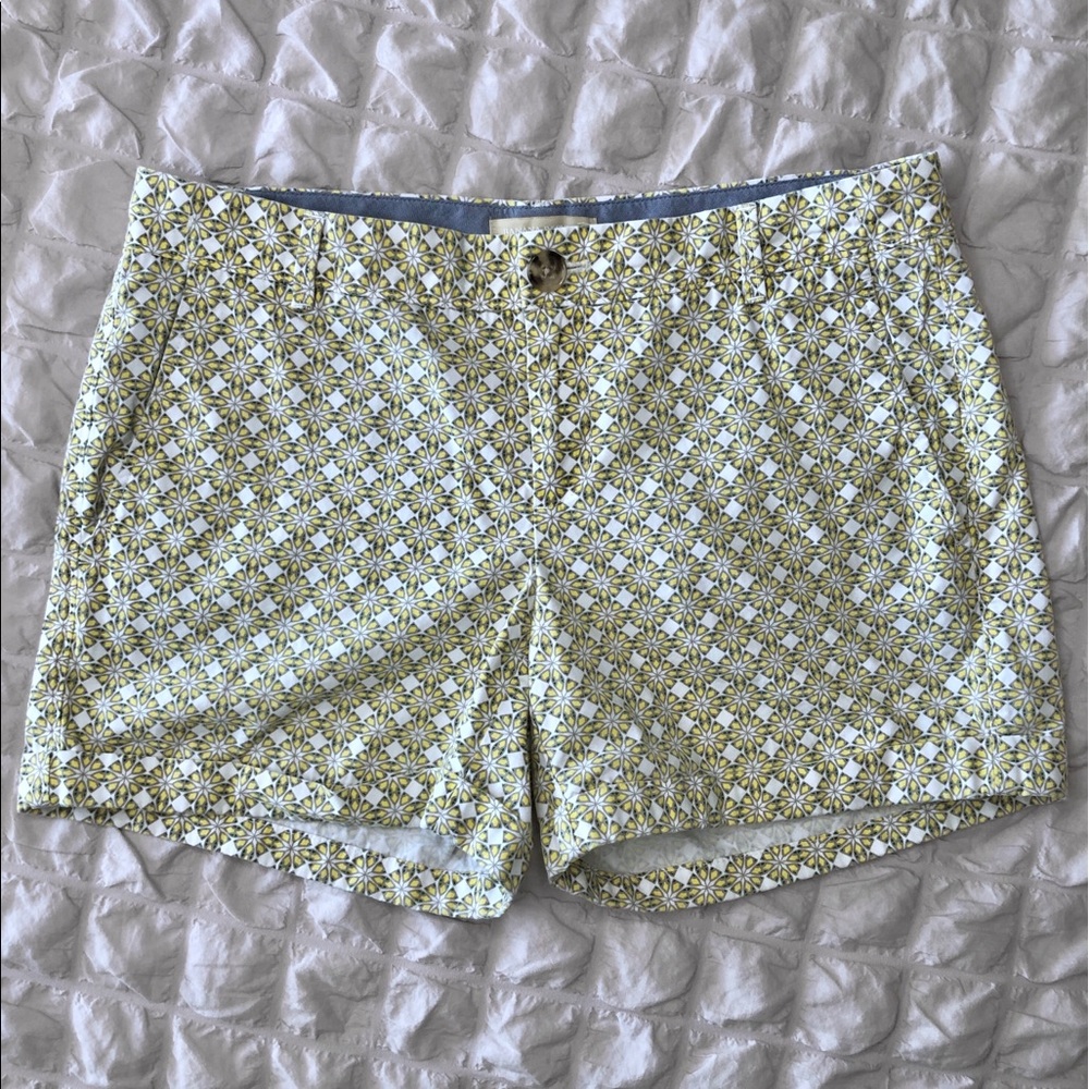 Banana Republic Floral Patterned Shorts - White and Gold